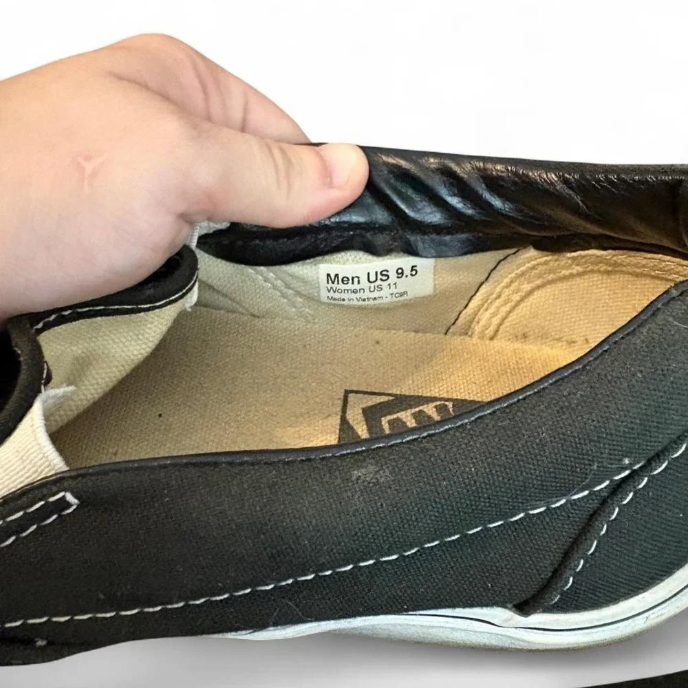 Vans Classic Slip On Black Canvas Shoes Men's 9.5 Women's 11 Skate Sneakers